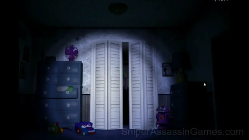 Five Nights at Freddy's 4 gameplay screenshot 1