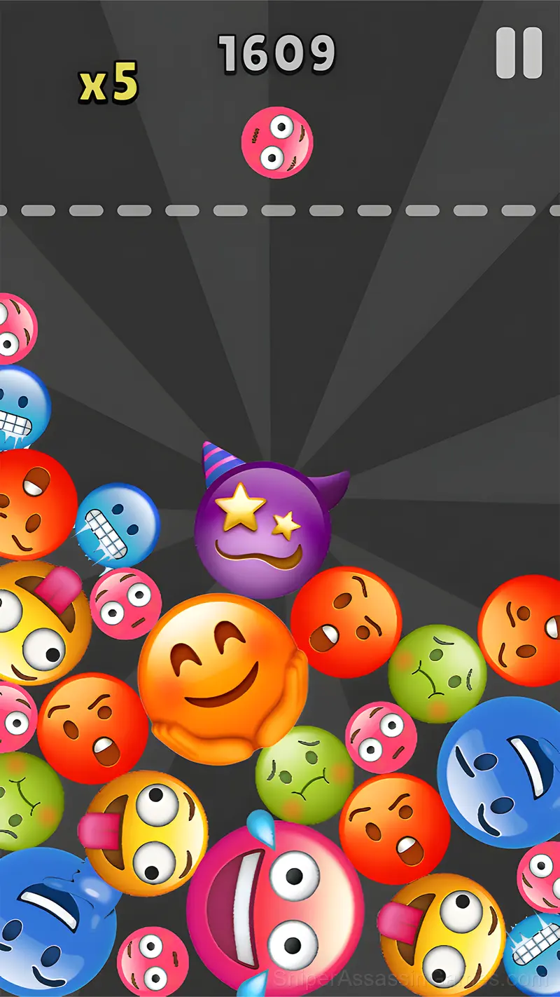 Merge Emoji gameplay screenshot 4