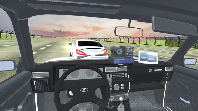 CLS 63 vs M5 F90 gameplay screenshot 4