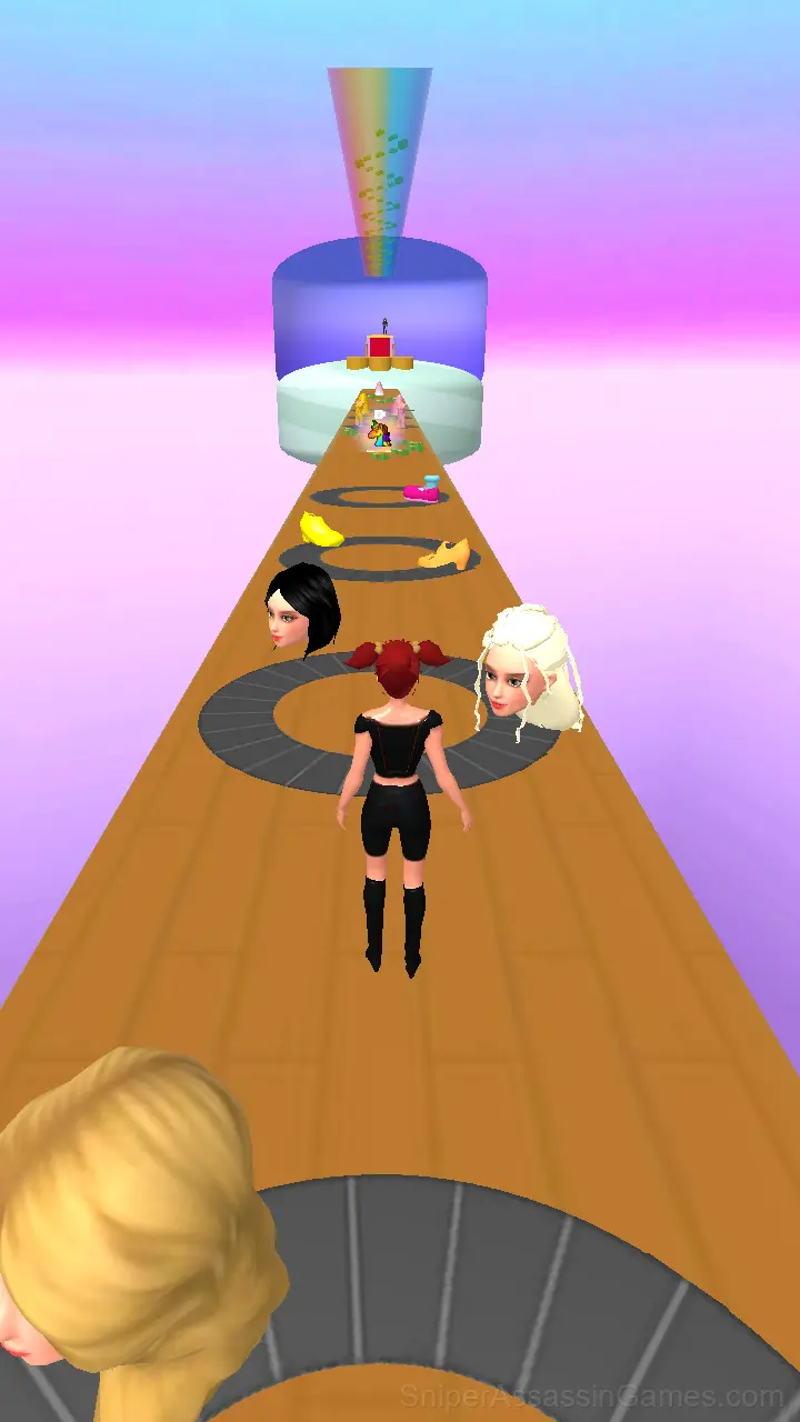 You are Queen gameplay screenshot 2