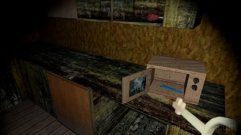 Granny 2 Original gameplay screenshot 1