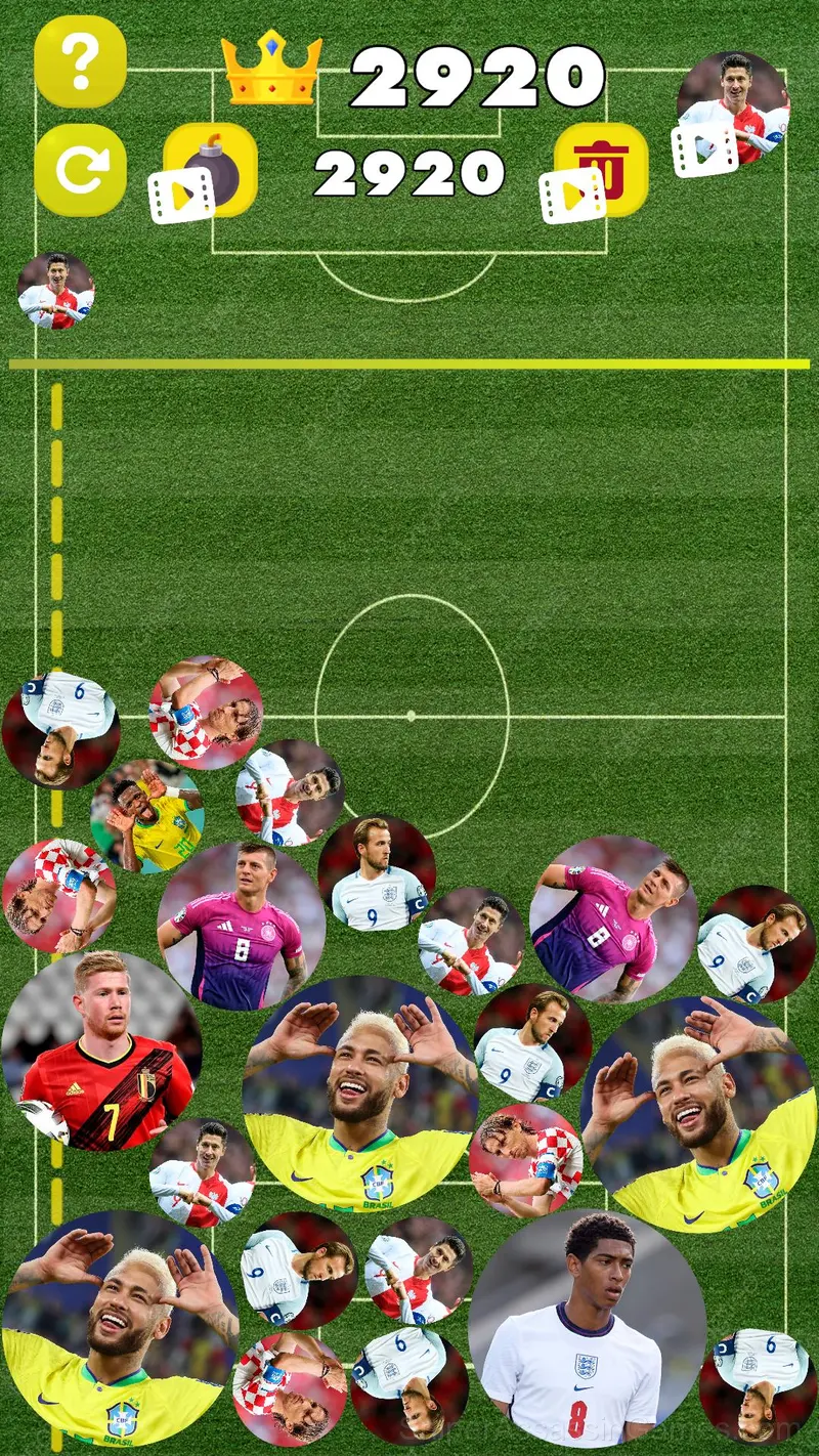 Merger of football players gameplay screenshot 1