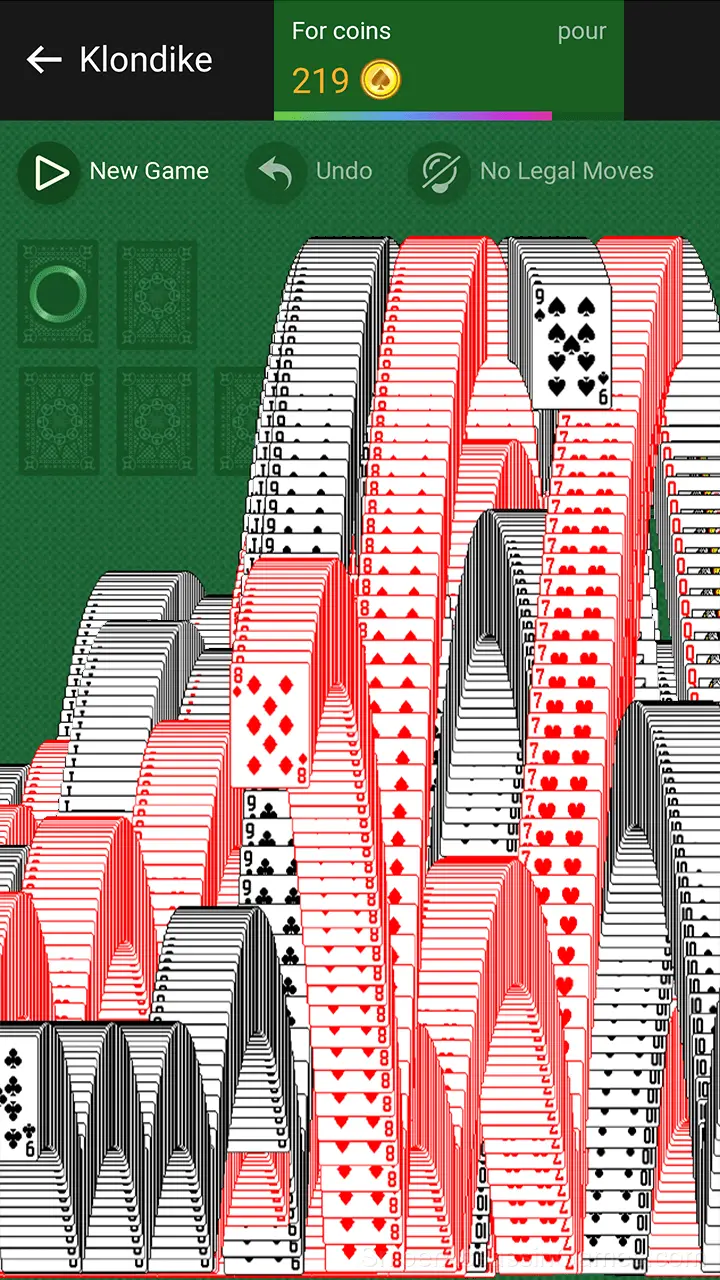 Klondike Solitaire gameplay screenshot 3